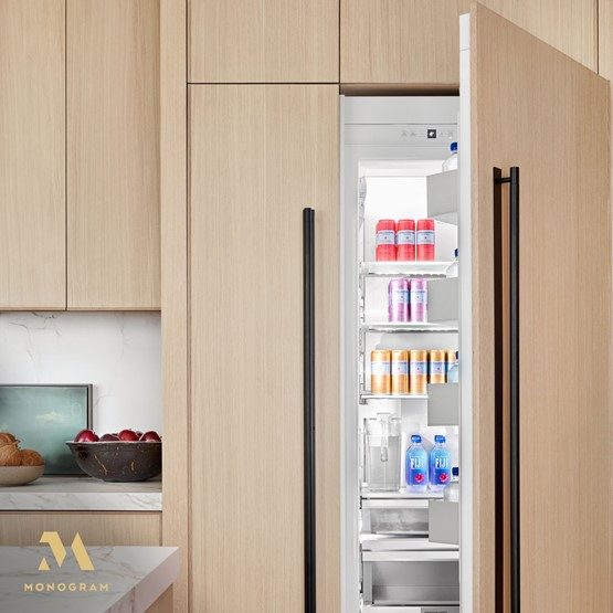 Metro Appliances refrigerator